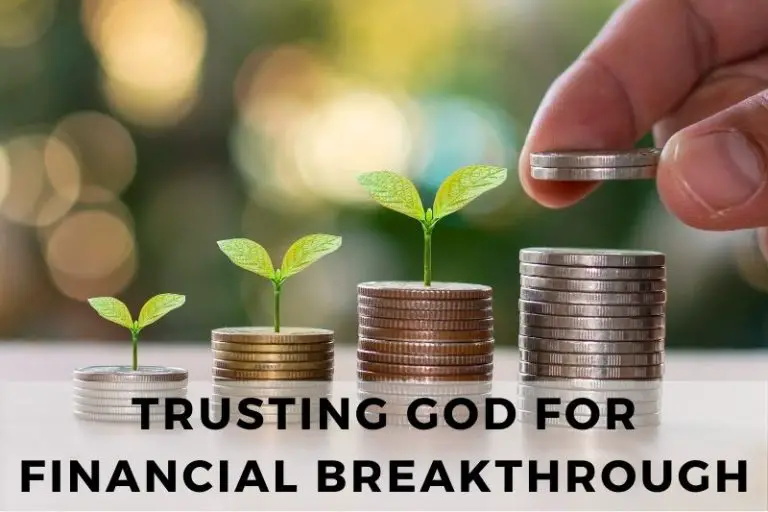 25 Prayers of Trusting God for Financial Breakthrough
